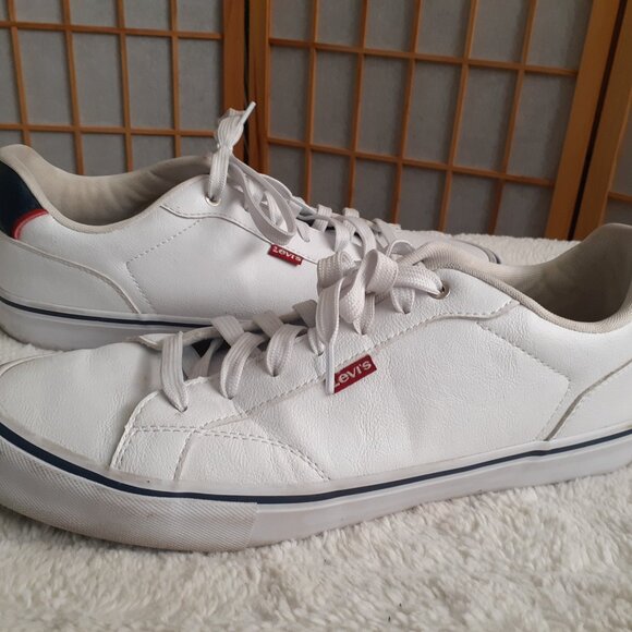 LEVIS SHOES WHITE LEATHER SNEAKERS CASUAL LACE UP LOW TOP-MENS SIZE 12 - Picture 2 of 7